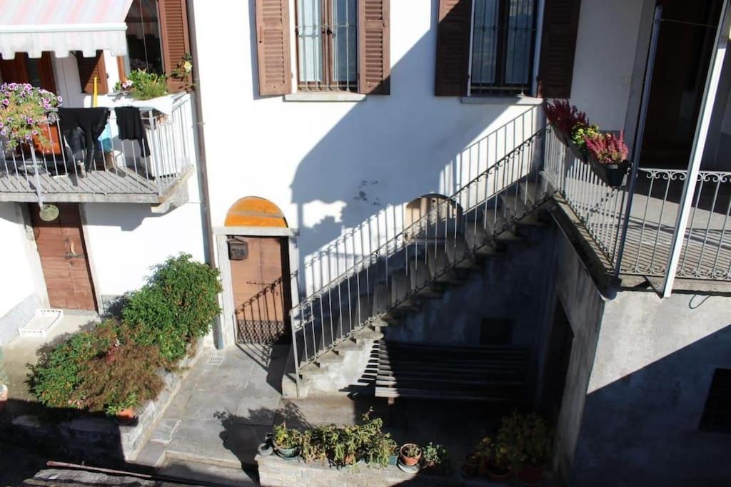 La Casa Nel Prunent Trontano 外观 照片